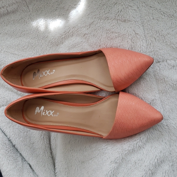 Mixx Shuz Aria Orange High Heels - Picture 2 of 10